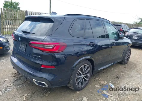 2022 BMW X5 Phev xDrive45E z USA, uszkodzony, nr VIN 5UXTA6C01N9J99912